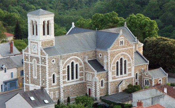 Église ouverte au public : lieu de fraîcheur
